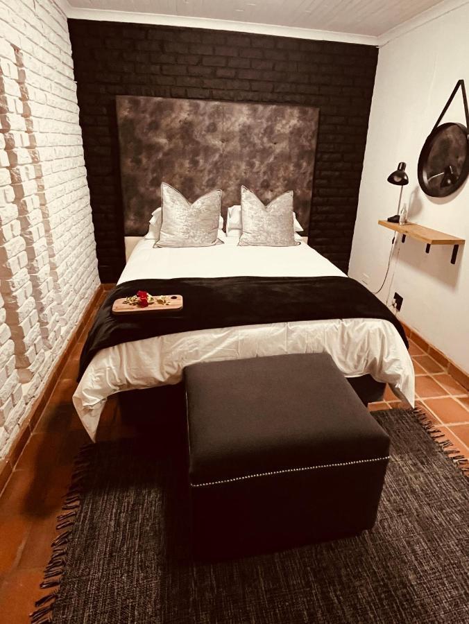 ハートビーズポート The Hart House Bed & Breakfast エクステリア 写真