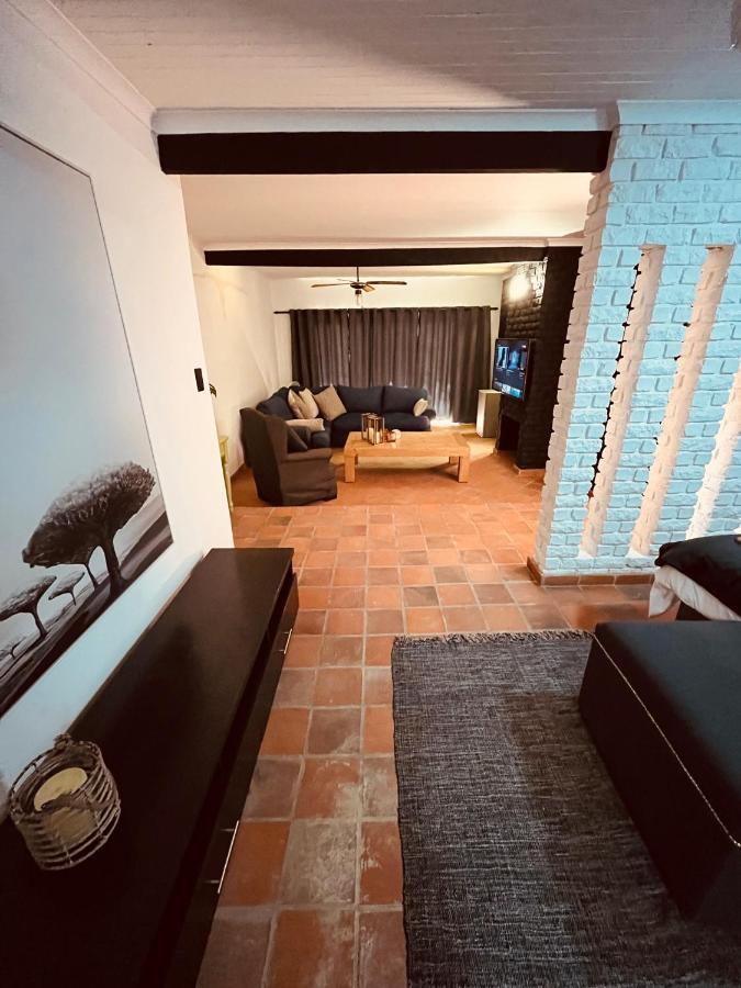 ハートビーズポート The Hart House Bed & Breakfast エクステリア 写真