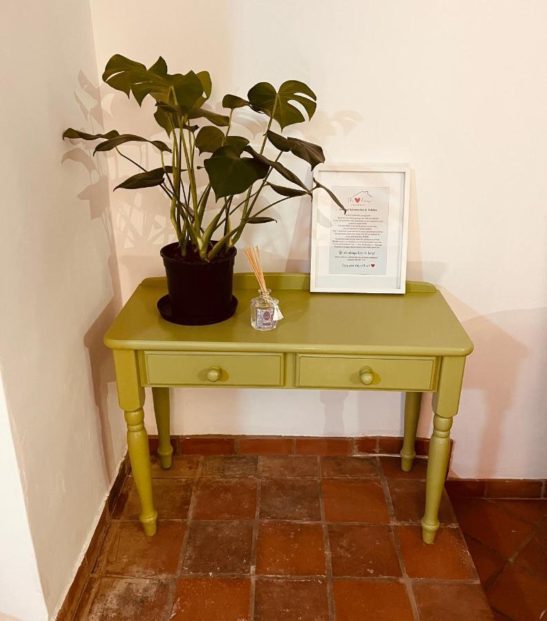 ハートビーズポート The Hart House Bed & Breakfast エクステリア 写真