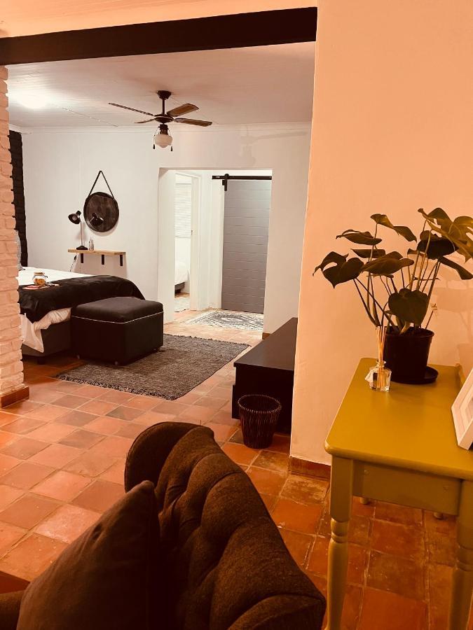 ハートビーズポート The Hart House Bed & Breakfast エクステリア 写真