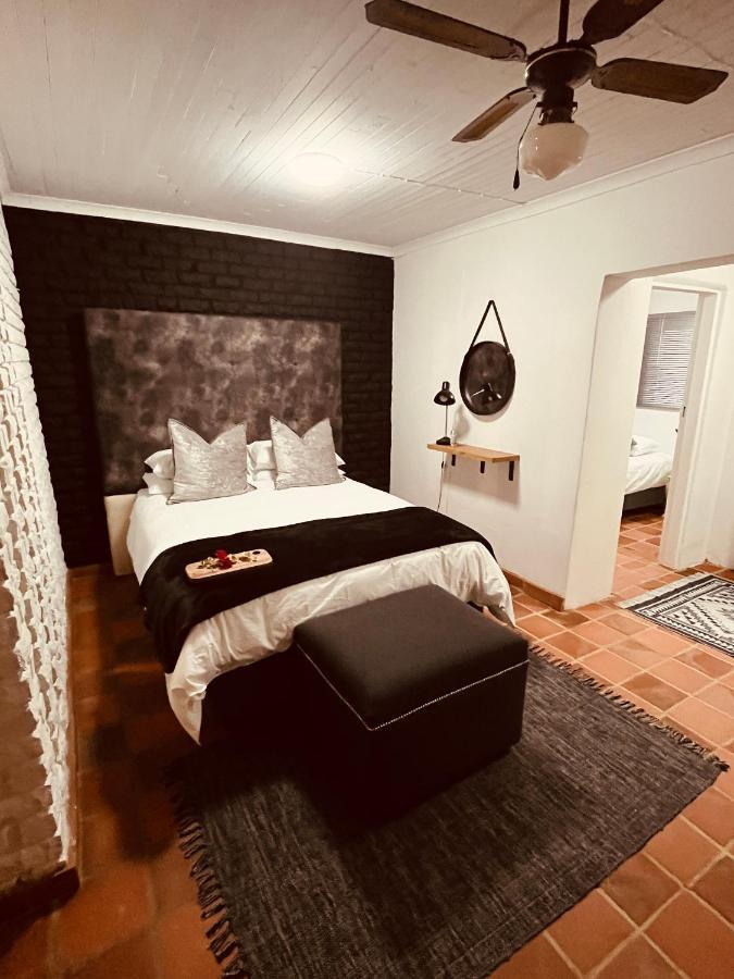 ハートビーズポート The Hart House Bed & Breakfast エクステリア 写真